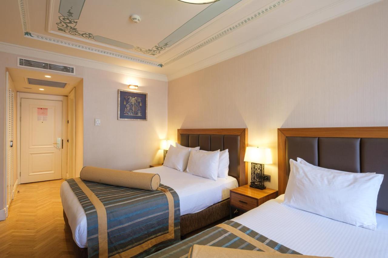 מלון Golden Age Taksim 4*